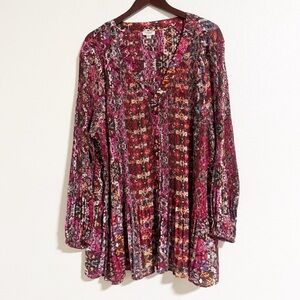 Avenue Plisse Pleated Peplum Hem Abstract Floral Blouse